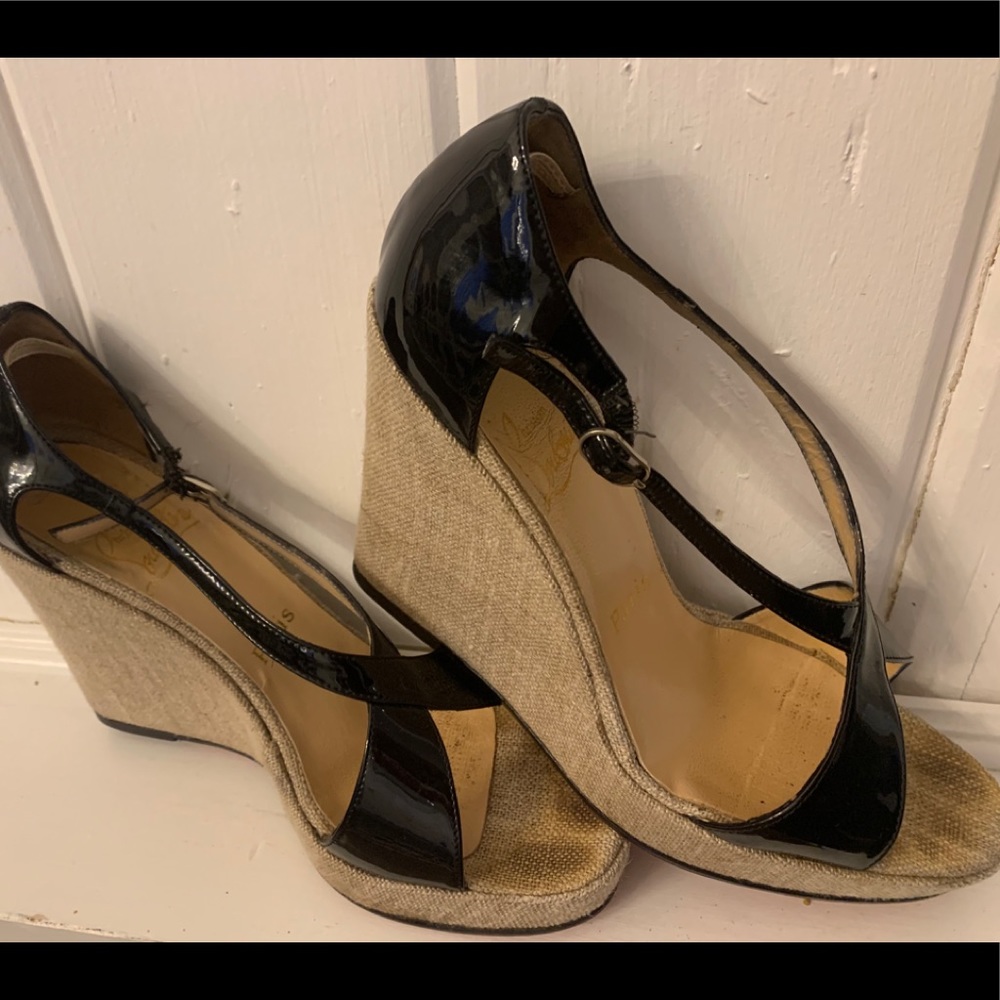 CHRISTIAN LOUBOUTIN Patent leather Sandals